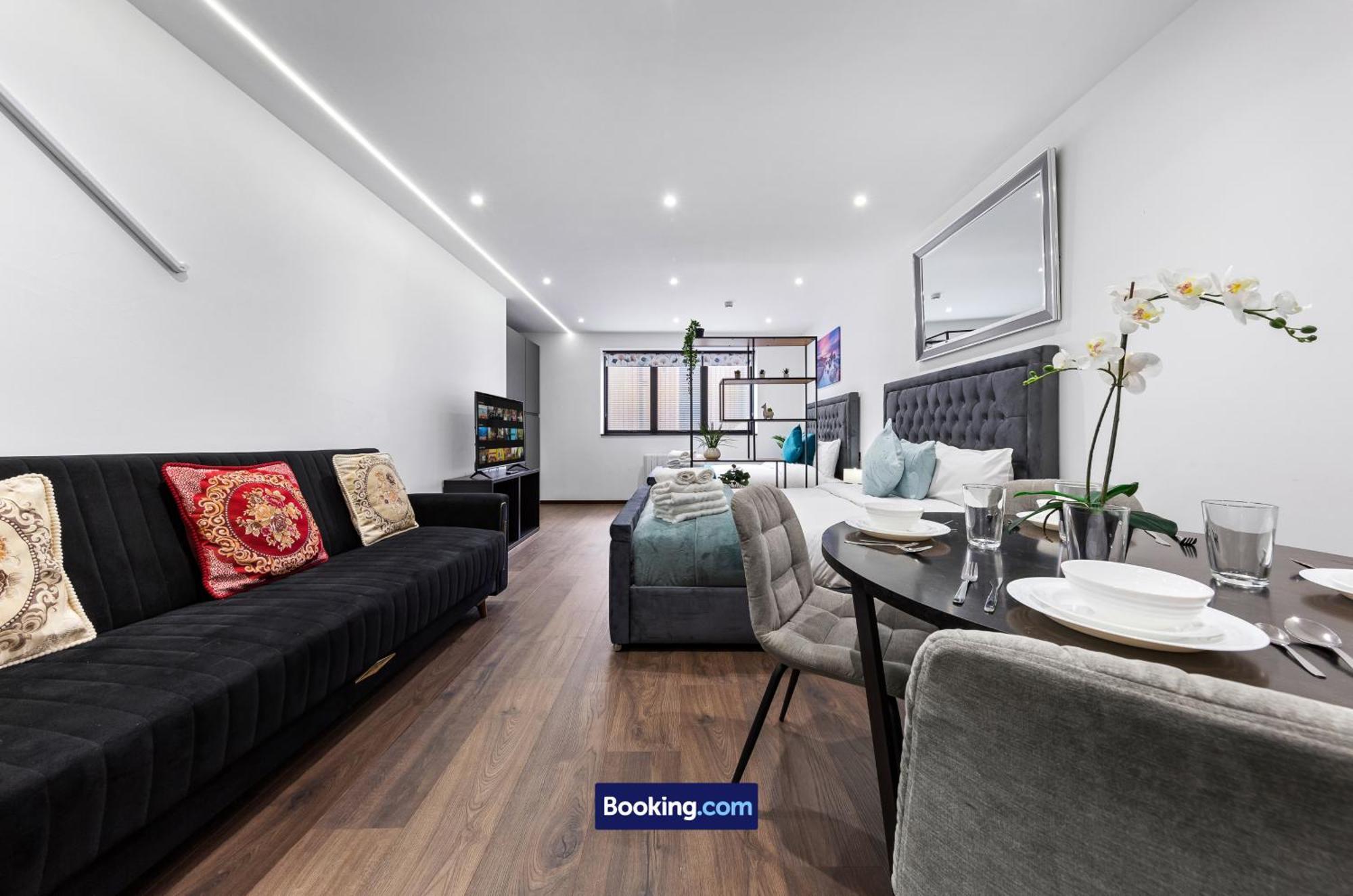 Stylish Studio Apt By Stay Smart Short Lets & Serviced Accommodation Woodstock With Free Wifi Londres Exterior foto