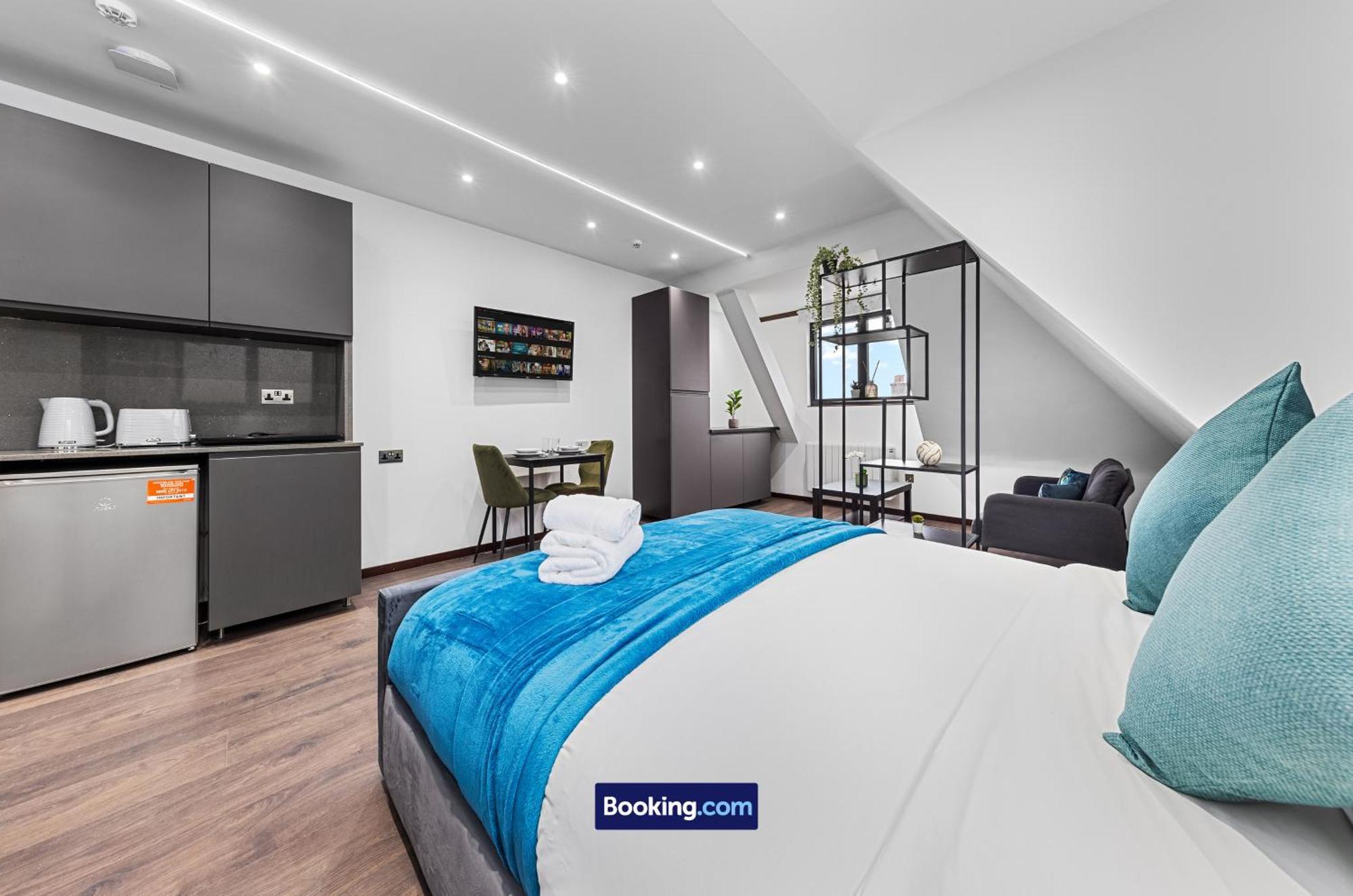 Stylish Studio Apt By Stay Smart Short Lets & Serviced Accommodation Woodstock With Free Wifi Londres Exterior foto