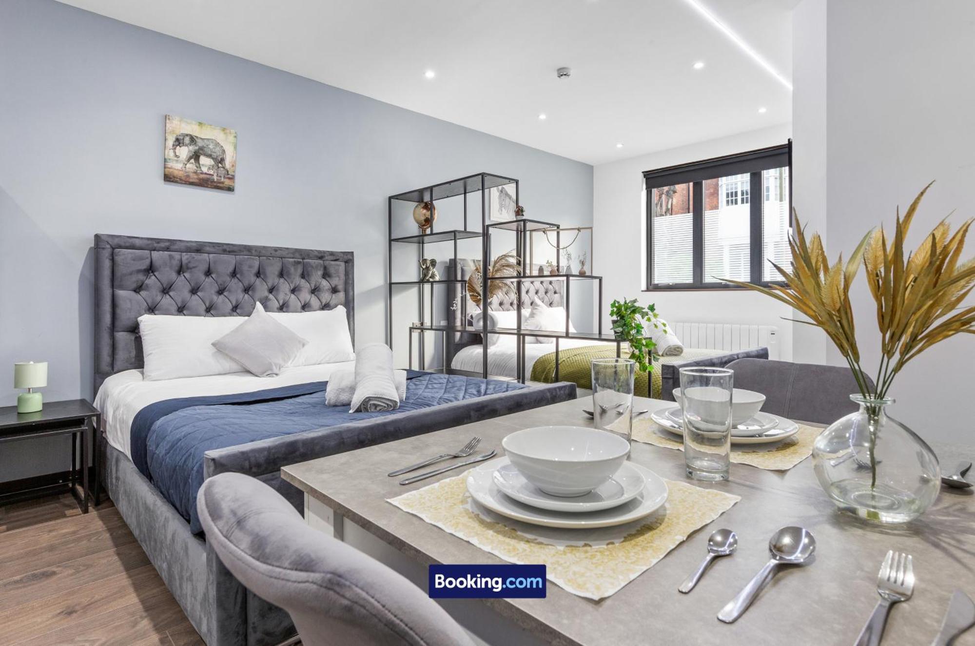 Stylish Studio Apt By Stay Smart Short Lets & Serviced Accommodation Woodstock With Free Wifi Londres Exterior foto