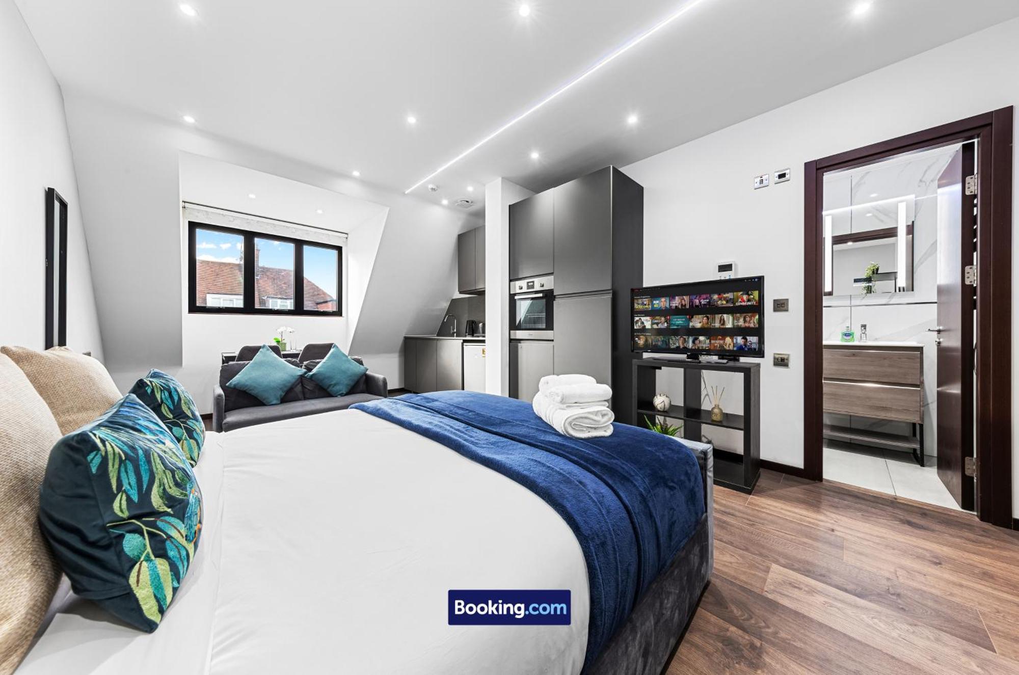 Stylish Studio Apt By Stay Smart Short Lets & Serviced Accommodation Woodstock With Free Wifi Londres Exterior foto