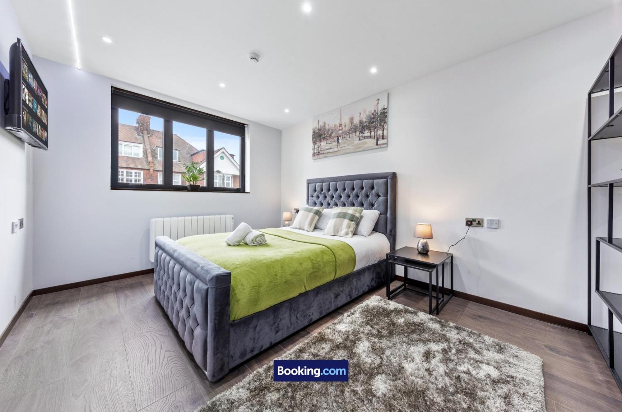Stylish Studio Apt By Stay Smart Short Lets & Serviced Accommodation Woodstock With Free Wifi Londres Exterior foto